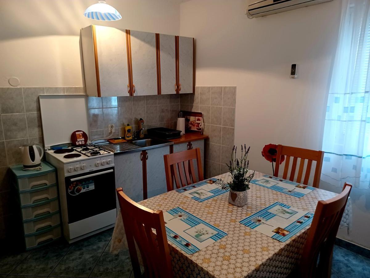 Apartment Prskalo - Vodice Kültér fotó