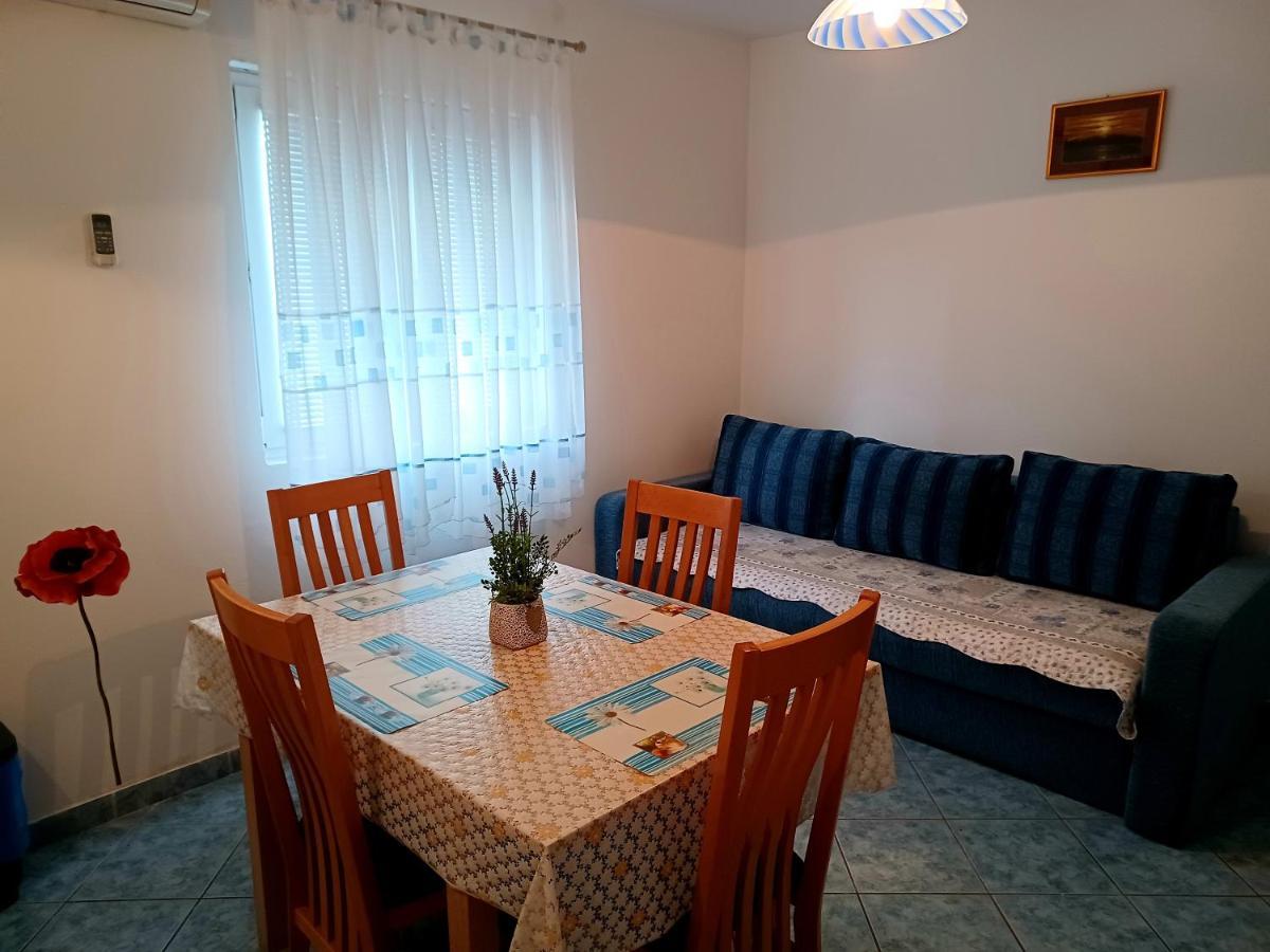 Apartment Prskalo - Vodice Kültér fotó
